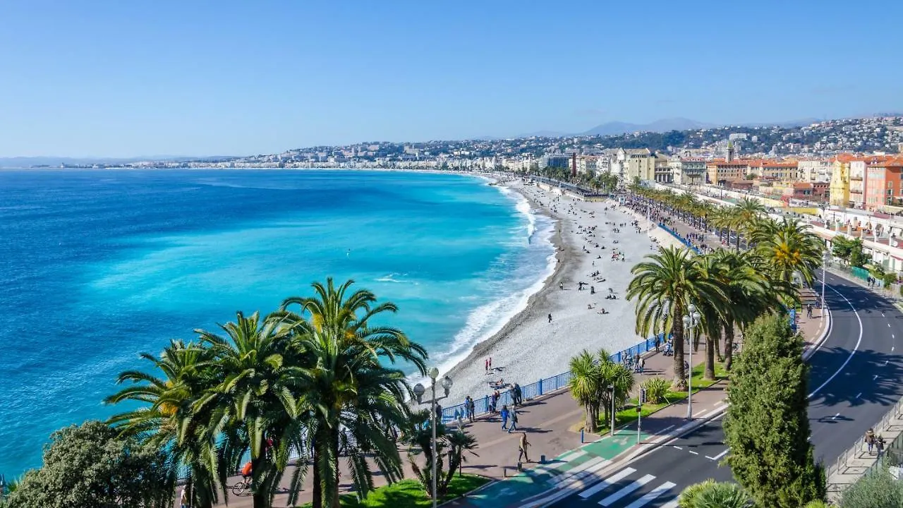 Nestor&Jeeves - Le France Terrasse - Central - Very Close Sea Nizza Francia